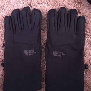 Northface e-tip gloves size large
